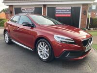 VOLVO V40 CROSS COUNTRY