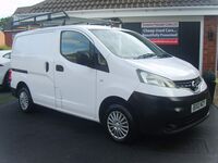 NISSAN NV200