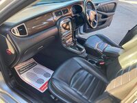 JAGUAR X-TYPE